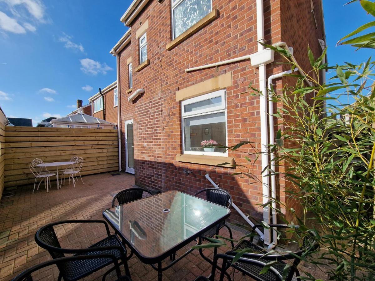 Villa Dysa Bentinck House Blackpool Esterno foto